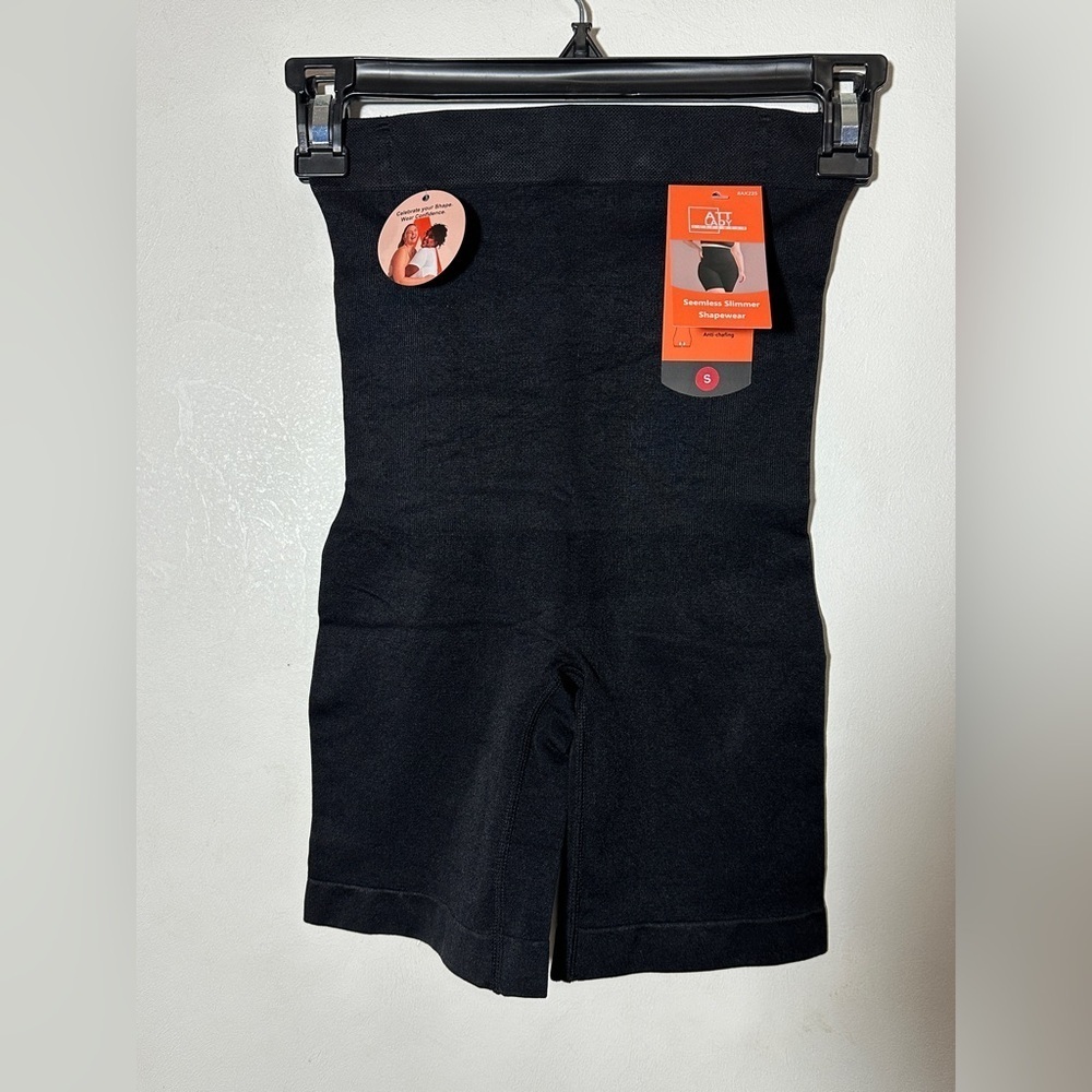 ATTLADY Tummy Control Shorts Seamless Thigh Slimmer Shapewear Shorts Size S NWT